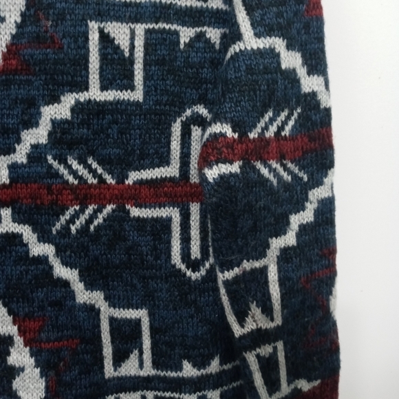 Forever 21  Long Sleeve Cozy Chunky knit Southwestern print cardigan  sweater - Picture 13 of 13
